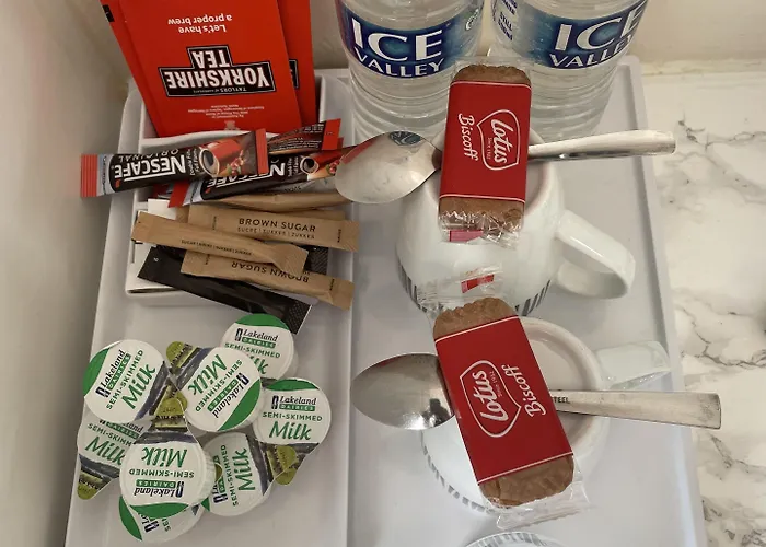 Diamonds Near Hospital Pensjonat 4*